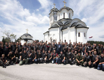 'NOĆNI VUKOVI' : BILI SMO I OSTAJEMO UZ PREDSJEDNIKA DODIKA