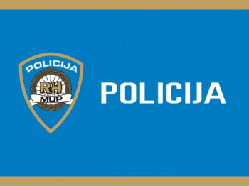 Varaždin: Srednjoškolci se drogirali na nastavi, sa časa ih odvela policija