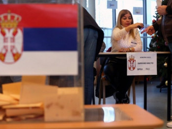 IZ ČASA U ČAS: Srbija danas glasa - Projekcije Cesid/Ipsos: Izlaznost do 14 časova 32,2 odsto 