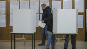 Zatvorena biračka mjesta u Srbiji: Izlaznost do 19 časova 55,9 odsto