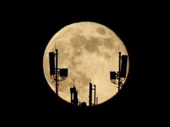 НАСА одложила прво слијетање људи на Мјесец послије више од 50 година