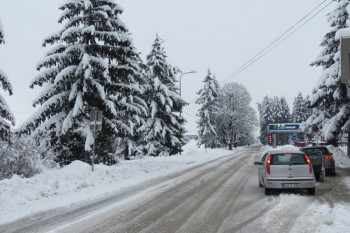 Svi putevi u istočnoj Hercegovini prohodni, oprez zbog odrona i poledice