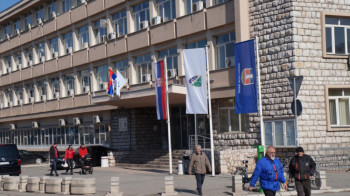 Užas u Novom Pazaru: Otac silovao kćerku sedam godina, slike slao putem društvenih mreža