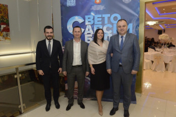 Ćurić prisustvovao svetosavskom balu u Tivtu