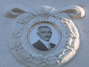Stotinu godina od smrti Alekse Šantića - ko čuva njegovo bogato nasljeđe? (VIDEO)