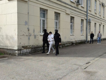 Uhapšeno šest lica osumnjičenih za prevare, iznude i pranje novca (VIDEO)