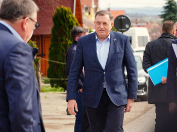 Dodik u Pambukovici: Mnoga sela u Srpskoj i Srbiji imaju ista imena - dokaz da smo jedan narod (FOTO/VIDEO)