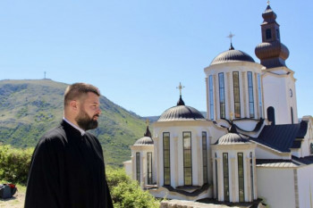 Mostar: Vaskršnja Liturgija po prvi put nakon rušenja u Sabornoj crkvi