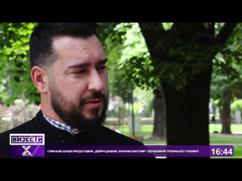 Sveštenik iz Trebinja sa svojim kćerkama snimio pjesmu o Vaskrsu (Video)