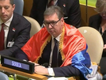 Vučić: Predaja za nas nikada nije opcija (FOTO)
