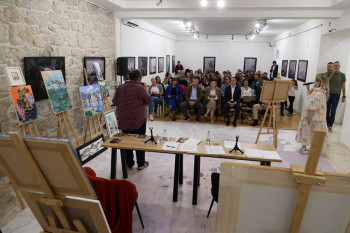 На хуманитарној аукцији слика прикупљено  8.000 KМ за Светлану Kнежевић