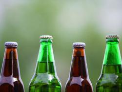 Zašto su pivske flaše zelene i braon boje?