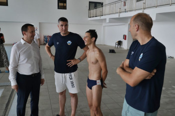 Gradonačelnik Ćurić posjetio vaterpoliste iz Australije