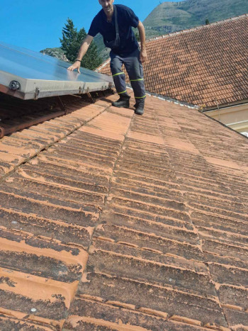 Trebinjski vatrogasac Željko Ćurić nastavlja besplatno da pomaže svojim sugrađanima