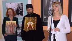 Gacko: Predstavljena izložba fotografija „Romanovi – carsko služenje“