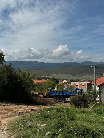 Zahvaljujući Čomiću i socijalistima, 50 domaćinstava u Bileći  dobiće dobru putnu komunikaciju 