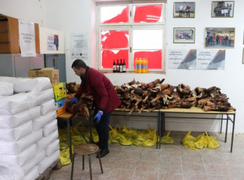 Humanitarna pomoć za 200 porodica i oboljelih od multiple skleroze u Nevesinju povodom Božića