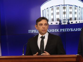 Вулин: Да би се ријешили предсједника Српске покушавају и са процесом