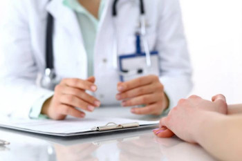 Infekcija slična gripu napunila bolnice u Srpskoj