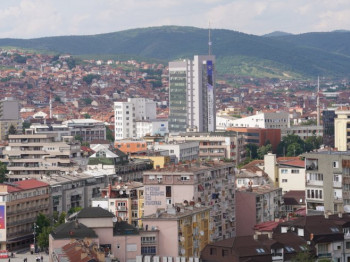 У Приштини ванредно стање због отпада