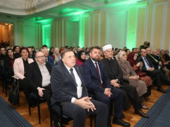 Dodik: Bitno obilježavati značajne vjerske praznike