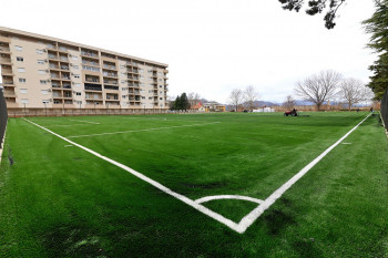 Настављени радови на фудбалском терену са вјештачком травом