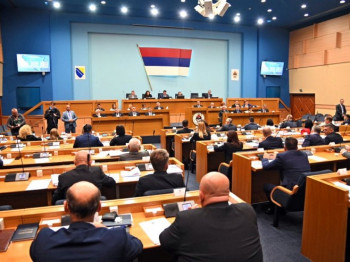 NSRS usvojila Zakon o neprimjenjivanju zakona i zabrani djelovanja vanustavnih institucija BiH 
