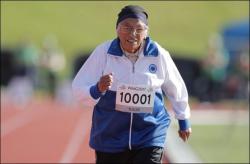 Са 101 годином истрачала 100 метара, а касније бацала копље