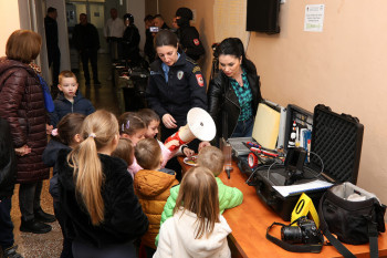Predškolci posjetili Policijsku upravu Trebinje (FOTO)