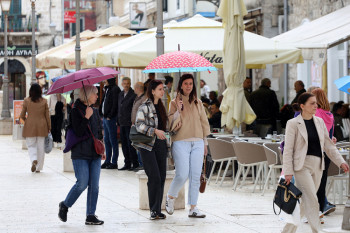 Посљедњи дан марта у знаку облачног и топлог времена