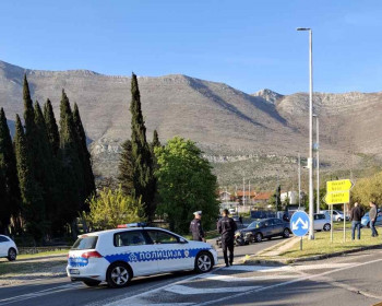 U saobraćajci u Gorici teško povrijeđen motorista