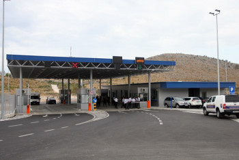 Posebna traka na prelazu Ivanica za radnike iz Trebinja koji su zaposleni u Dubrovniku!?