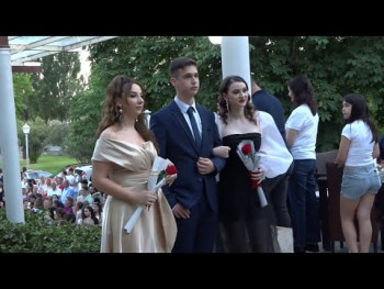 Maturanti Gimnazije ‘Jovan Dučić’ proslavili maturu (Video)
