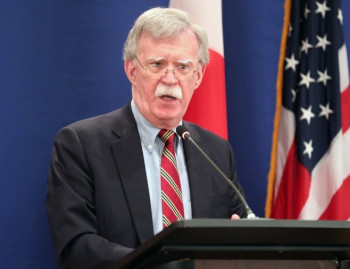 Болтон: Трамп није изгубио, али је Путин однио јасну побједу