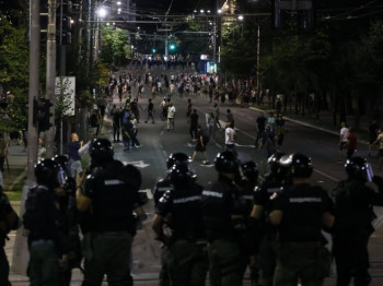 Дачић: Током протеста повријеђено шест полицајаца, ухапшено 38 особа