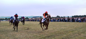 Konjskim trkama na Bratačkom lugu završena 150. Nevesinjska olimpijada