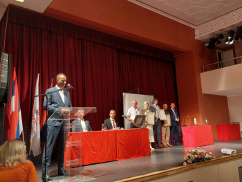 Одржана свечана сједница Скупштине Града Требиња - додјељена јавна признања 