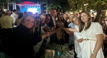 Predsjednik Dodik sa Trebinjkama slavi Preobraženje 