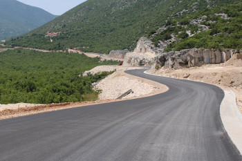 Od Ravnog do Slanog za 20 minuta: Završava se izgradnja ceste od Zavale do granice BiH