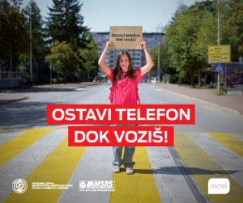 Ostavi telefon dok voziš!