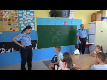 Akcija ‘Zaštitimo djecu u sabraćaju’ u O.Š. ‘Jovan Jovanović Zmaj’ (Video)