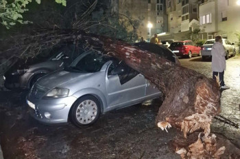 Olujno nevrijeme uzrokovalo veliku štetu u Mostaru