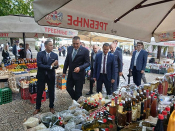 Minić posjetio Hercegovačku kuću, razgovarao sa građanima u Trebinju