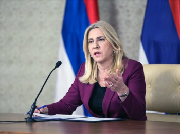 Cvijanović: Podrška sveštenstvu SPC u Tuzli; Nadležni organi moraju adekvatno reagovati