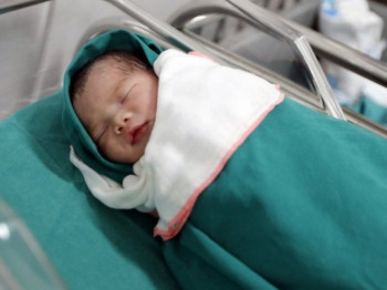 Српска богатија за 23 бебе