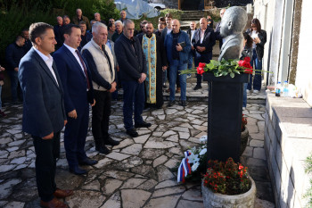 Служен помен ратном хероју Душку Пујићу