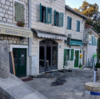 Izgorjela suvenirnica turskog državljanina u Herceg Novom