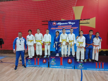 DŽUDISTI ''LEOTARA'' USPJEŠNI NA MEĐUNARODNOM TURNIRU NA CETINJU