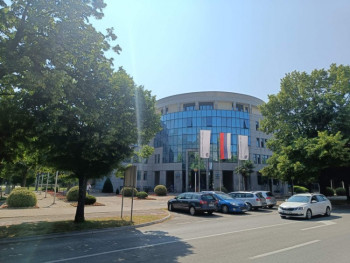 Završena isplata regresa za sve radnike ERS