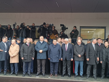 Zvaničnici iz Republike Srpske i regiona pristižu na svečano otvaranje nove bolnice u Trebinju